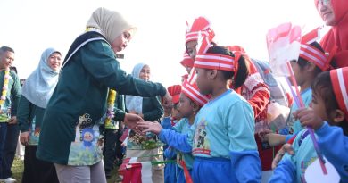 Peringati Hari Anak Nasional, Bunda PAUD Se-Kabupaten Sidoarjo Deklarasikan 1 Tahun PAUD Pra SD