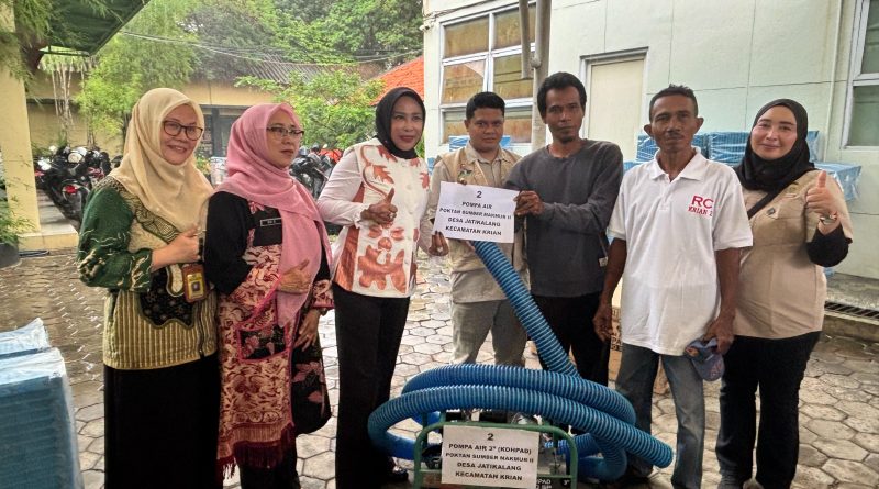 Wabup Sidoarjo Serahkan Bantuan Alsintan untuk Tingkatkan Produktivitas Petani