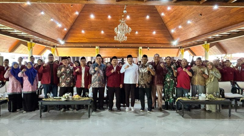 Bupati Sidoarjo Ajak Kader IMM Sidoarjo Kawal Pembangunan Daerah