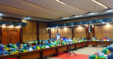 Belum Ada Titik Temu, Dampak Adanya Pabrik Kaca Yang Dirasa Menganggu Lingkungan Warga