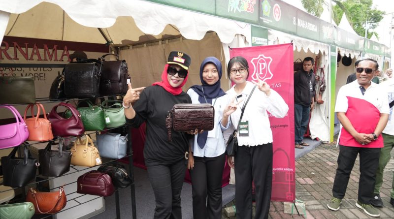 Wakil Bupati Sidoarjo Tutup Tanggulangin Fair 2026 Lewat Riding VW dan Vespa