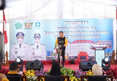 Bupati Subandi Resmikan Double Deck Parkir dan Kamar Operasi Bedah Jantung RSUD R.T. Notopuro
