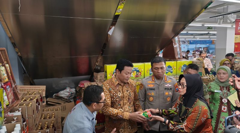 Bupati Sidoarjo H.Subandi Sidak Harga dan Kualitas Sembako Jelang Lebaran, Pastikan Stok Aman dan Harga Stabil