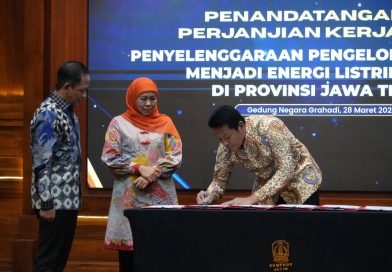 Pemkab Sidoarjo Teken PKS Pengolahan Sampah Jadi Listrik, Perkuat Komitmen Energi Terbarukan di Jawa Timur Pemkab Sidoarjo Teken PKS Pengolahan Sampah Jadi Listrik, Perkuat Komitmen Energi Terbarukan di Jawa Timur