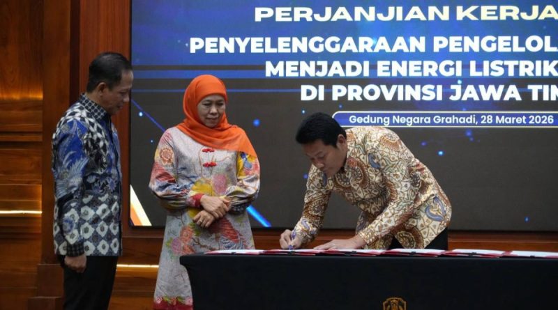 Komitmen Peduli Lingkungan dan Energi Terbarukan, Pemkab Sidoarjo Teken Kerja Sama Pengolahan Sampah Jadi Listrik Komitmen Peduli Lingkungan dan Energi Terbarukan, Pemkab Sidoarjo Teken Kerja Sama Pengolahan Sampah Jadi Listrik