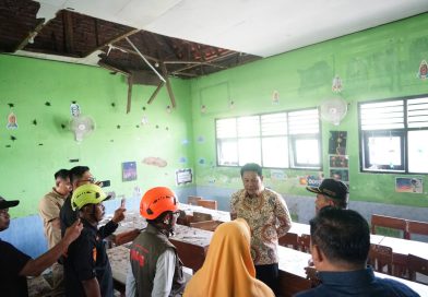 Sidak SDN 1 Sidokepung, Bupati Siapkan Opsi Bangun Gedung 2 Lantai