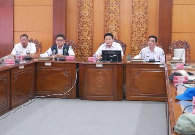 Bupati Subandi Gaspol Atasi Sampah, Ajak Semua Pihak ‘Perang’ Lawan Sampah