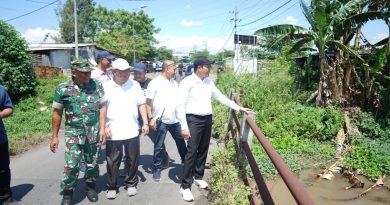 Bupati Sidoarjo Sidak Jembatan Tarik yang Kondisinya Memprihatinkan