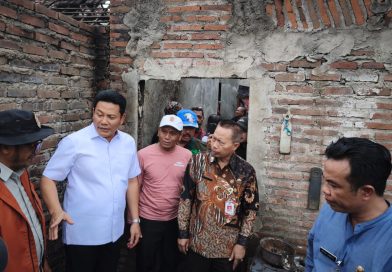 Bupati Sidoarjo Pastikan Korban Kebakaran di Desa Grinting Dapat Bantuan Renovasi Rumah