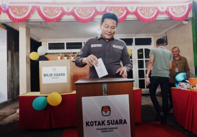 Pilkades Serentak Berlangsung, Bupati Sidoarjo Pesan Cakades dan Relawannya Jaga Kondusifitas Pelaksanaannya Pilkades Serentak Berlangsung, Bupati Sidoarjo Pesan Cakades dan Relawannya Jaga Kondusifitas Pelaksanaannya