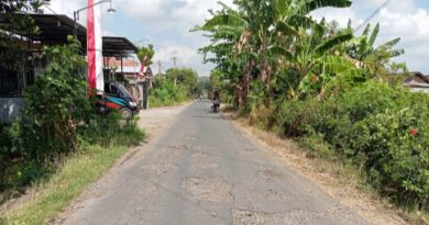 Tingkatkan Infrastruktur Desa, Pemkab Tulungagung Bangun Jalan Desa Waung