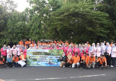 TP PKK Kabupaten Sidoarjo Lakukan Penghijauan, Jalan Flyover Jenggolo Dipercantik