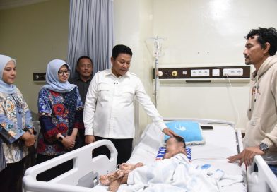 Bupati Pastikan Perawatan Intensif M. Izzan di RSUD R.T. Notopuro
