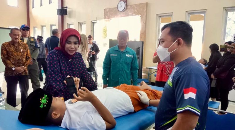Khitan Bahagia Hadirkan Senyum untuk 105 Anak, Wabup Sidoarjo Ajak Relawan Terus Menebar Kebaikan Khitan Bahagia Hadirkan Senyum untuk 105 Anak, Wabup Sidoarjo Ajak Relawan Terus Menebar Kebaikan