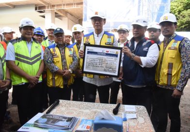 Bupati Sidoarjo Dampingi Menko AHY Tinjau Pembangunan Kembali Ponpes Al-Khoziny
