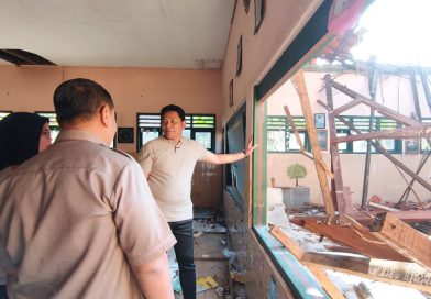 Sidak SDN Waung, Bupati Subandi Pastikan Perbaikan Segera Dilaksanakan