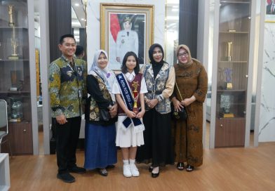 Wabup Sidoarjo Apresiasi Prestasi Kanaya Syakira Pramudya, Putri Berbakat I Jatim yang Angkat Budaya Sidoarjo Lewat Tari Tradisional