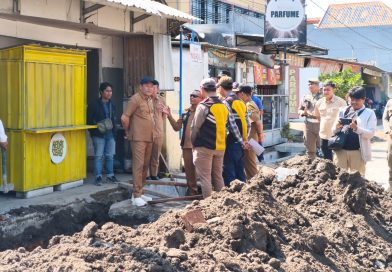 Sidak Pembangunan Jalan Bluru Kidul, Bupati Subandi Warning Proyek harus Tepat Waktu