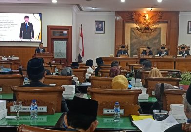 Rapat Paripurna Pelaksanaan APBD Tahun Anggaran 2025, Sisa Anggaran Digunakan di Anggaran 2026 Rapat Paripurna Pelaksanaan APBD Tahun Anggaran 2025, Sisa Anggaran Digunakan di Anggaran 2026