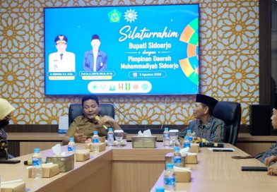 Menguatkan Harmonisasi, Bupati Subandi Silaturahmi ke PD Muhammadiyah Sidoarjo