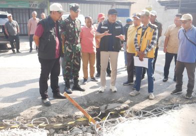 Tinjau Betonisasi di Krian, Bupati Sidoarjo Warning Kontraktor Agar Percepat Pekerjaan