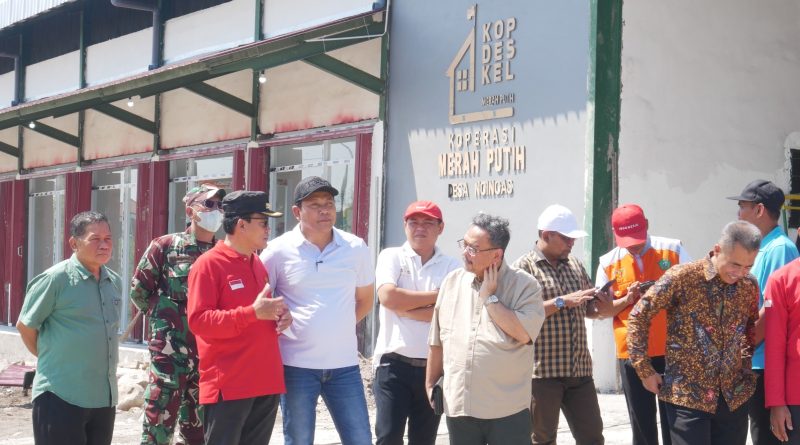 Tinjau KDMP di Ngingas, Bupati Sidoarjo Pastikan Akses Jalan ke Lokasi Dilebarkan