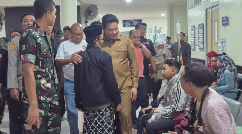 Bupati Sidoarjo Pastikan Tak Ada Yang Meninggal, Santri Korban Dugaan Keracunan Dilayani Maksimal