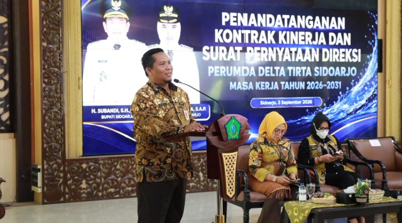 Jajaran Direksi Delta Tirta yang Baru Resmi Bekerja, Tanda Tangani Kontrak Kinerja 5 Tahun Jajaran Direksi Delta Tirta yang Baru Resmi Bekerja, Tanda Tangani Kontrak Kinerja 5 Tahun