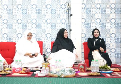 Harlah ke-27 Ponpes Tanwirul Afkar, Wabup Mimik Tekankan Pentingnya Pendidikan dan Akhlak Harlah ke-27 Ponpes Tanwirul Afkar, Wabup Mimik Tekankan Pentingnya Pendidikan dan Akhlak