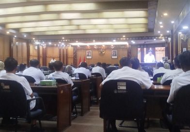 Rapat Paripurna Laporan Komisi D DPRD Sidoarjo Tentang Fasilitasi Pesantren Rapat Paripurna Laporan Komisi D DPRD Sidoarjo Tentang Fasilitasi Pesantren