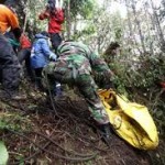 Evakuasi Jenazah Pendaki Arjuna Dilakukan Secara Estafet