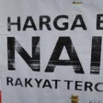 Demo Tolak BBM, Mahasiswa Sandera Bus Kemenhub