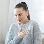 Gejala Asam Lambung Naik: Heartburn hingga Batuk Kering