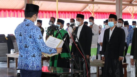 Bupati Bangkalan Ra Latif Lantik Pimpinan Baznas