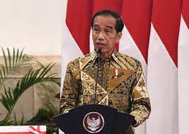 Jokowi tetap bangun infrastruktur apa pun caciannya
