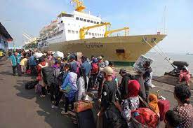 Jumlah penumpang kapal laut diprediksi naik 1,2 persen pada nataru 2021