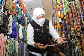 Gubernur Khofifah siapkan 15 desa devisa di Jatim ke LPEI