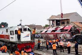 KAI minta pemerintah ikut tingkatkan keselamatan di perlintasan KA tidak terjaga