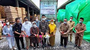 Limbah kayu asal Gresik menembus pasar India lewat PT Vesta Legno International
