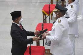Tentara-polisi alih status jadi penjabat kepala daerah tidak menjabat aktif di institusinya