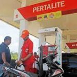 Masih bersubsidi, Jokowi tegaskan pemerintah tahan harga pertalite tidak naik