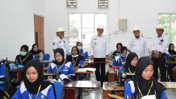 Peserta Pelatihan Berbasis Kompetensi di Lamongan Membludak! hingga diseleksi