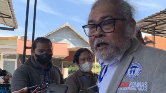 Komnas PA minta terdakwa JE dihadirkan dipersidangan