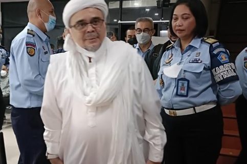 Hari ini Rizieq Shihab dinyatakan bebas tahanan
