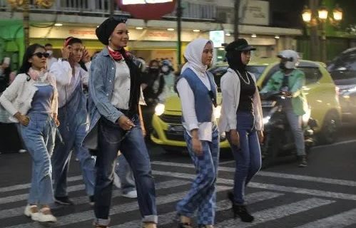 Wagub Jatim pikirkan lalu lintas akibat fenomena Tunjungan Fashion Week