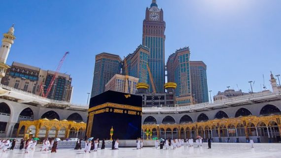 Pemerintah wajibkan vaksin booster sebagai syarat berangkat umrah