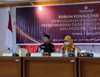 Penyusunan standar pelayanan data pemilih di gelar KPU Jatim