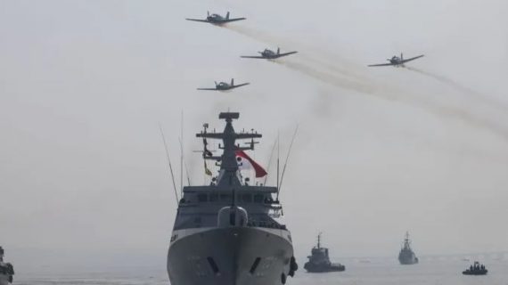 Pesawat TNI AL jenis Bonanza jatuh di perairan Surabaya