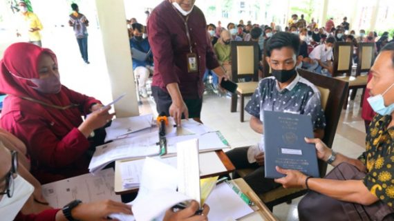 400 ijazah siswa tak mampu sudah ditebus Baznas Surabaya