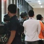 Ferdy Sambo dan istri keluar dari ruang kesehatan Bareskrim Polri